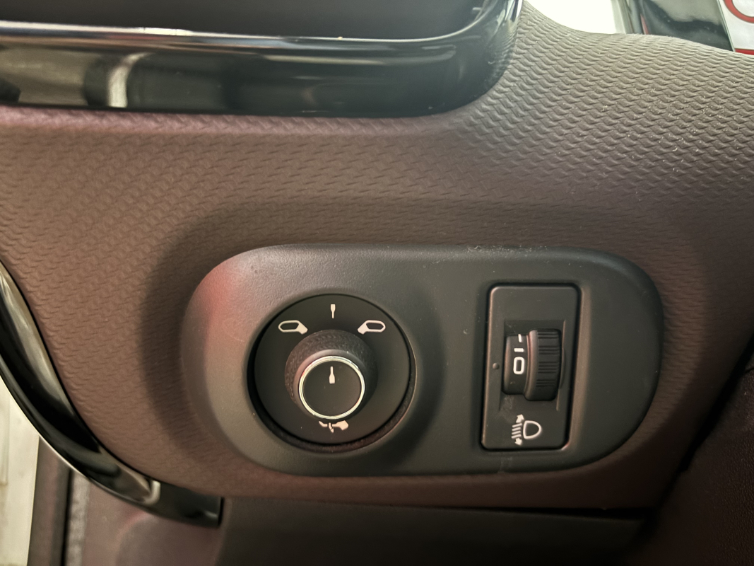 Citroen C4 Cactus — 20