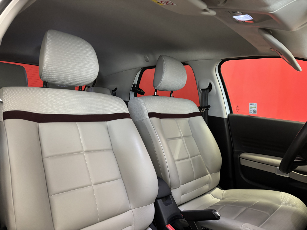Citroen C4 Cactus — 28
