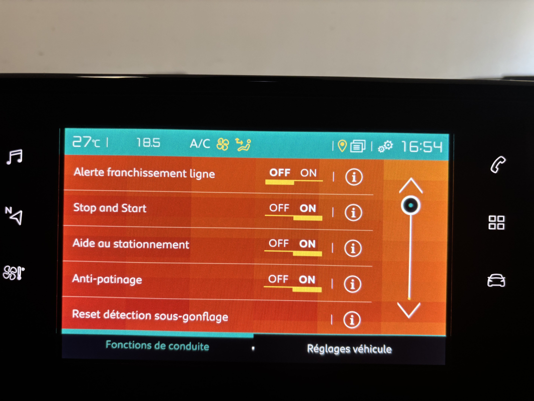 Citroen C4 Cactus — 19