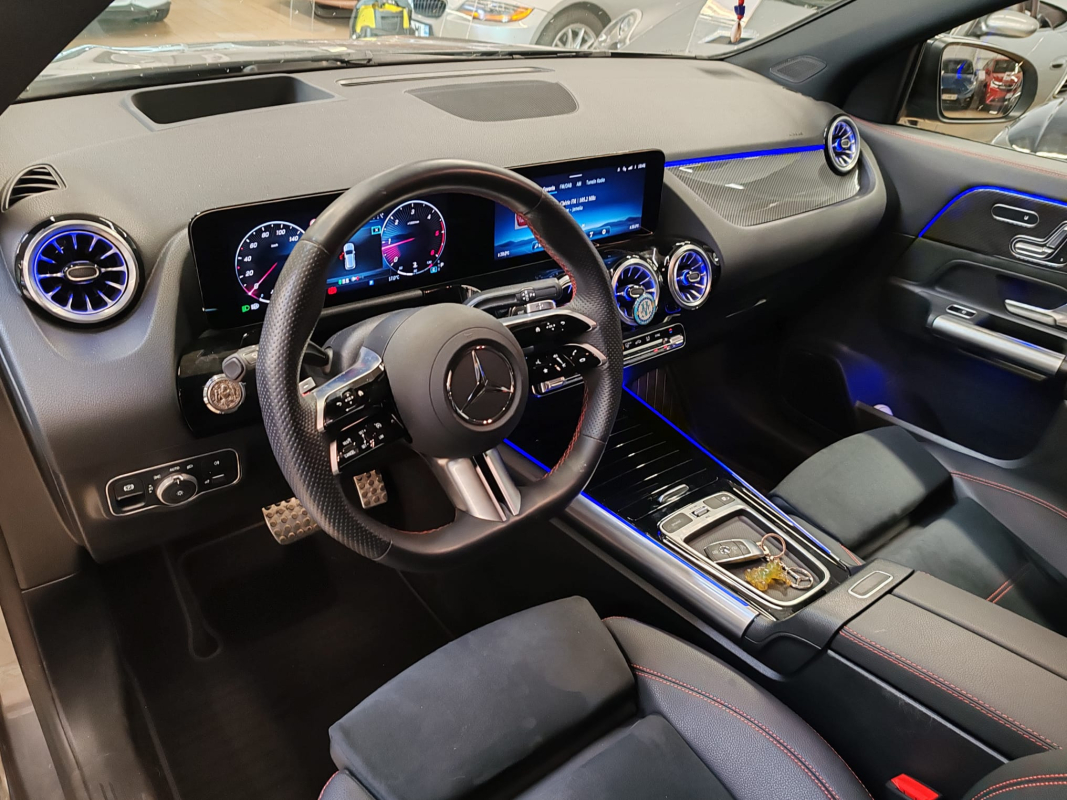 Mercedes Classe GLA — 14