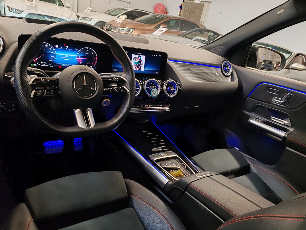 Mercedes Classe GLA — 13