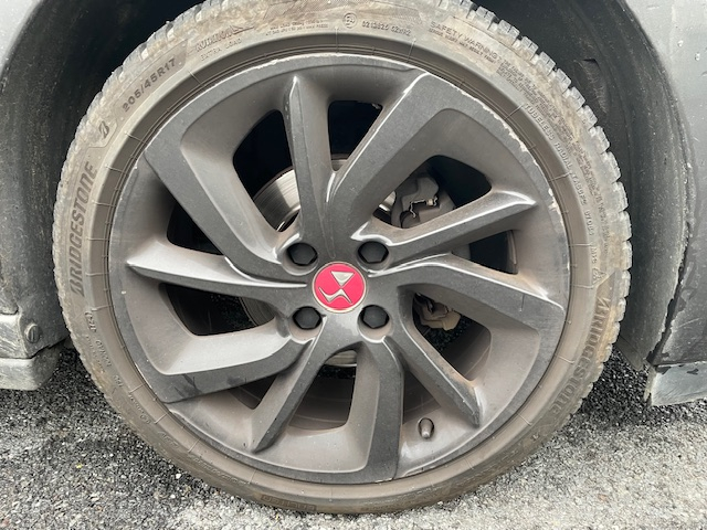DS DS 3 — 18