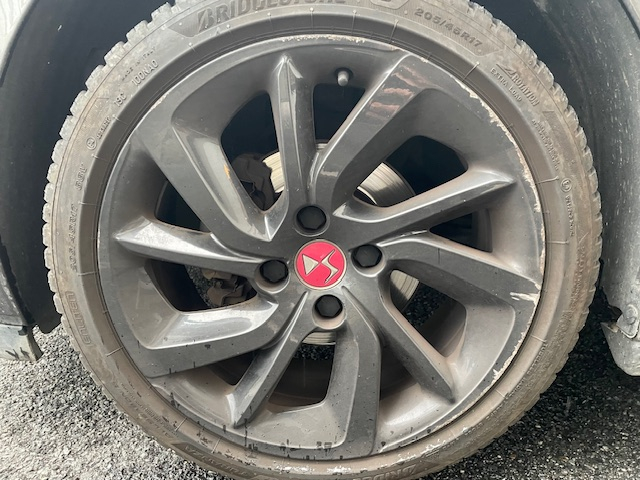 DS DS 3 — 20