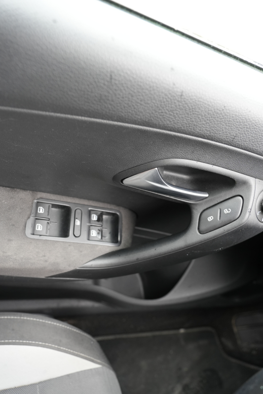 Volkswagen Polo — 15