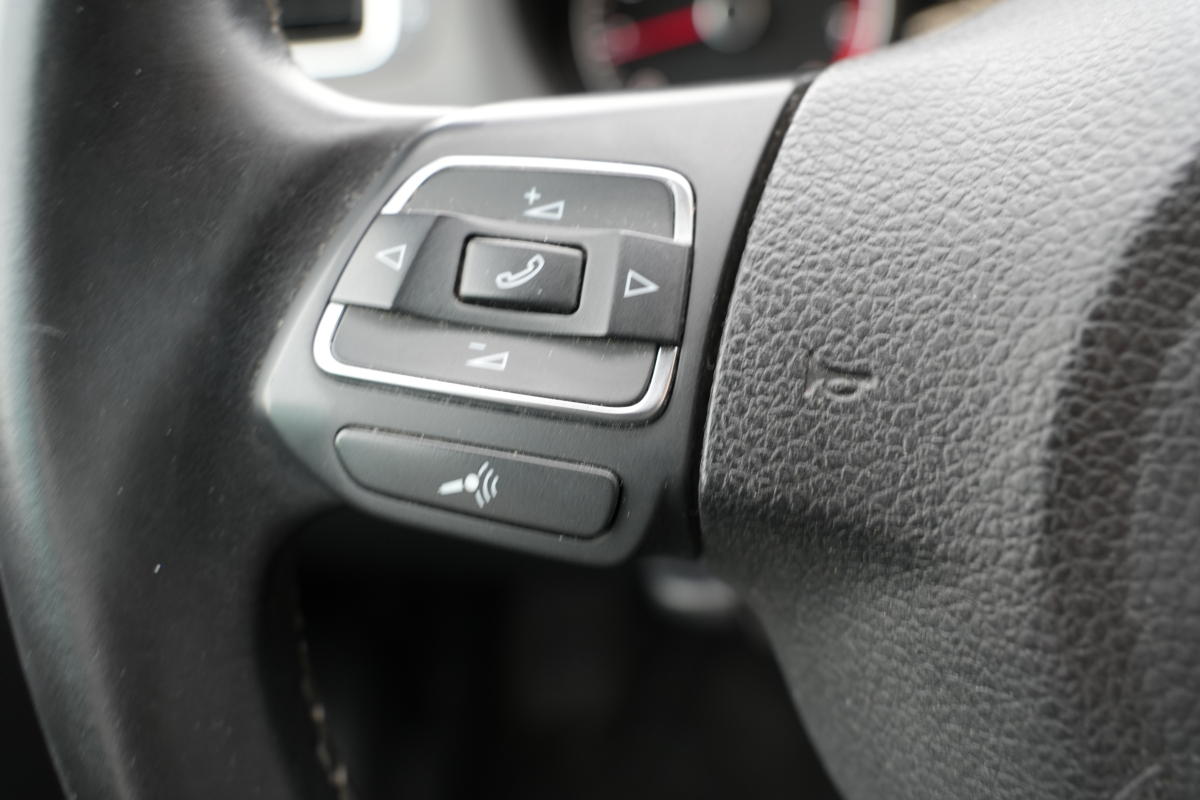 Volkswagen Polo — 18