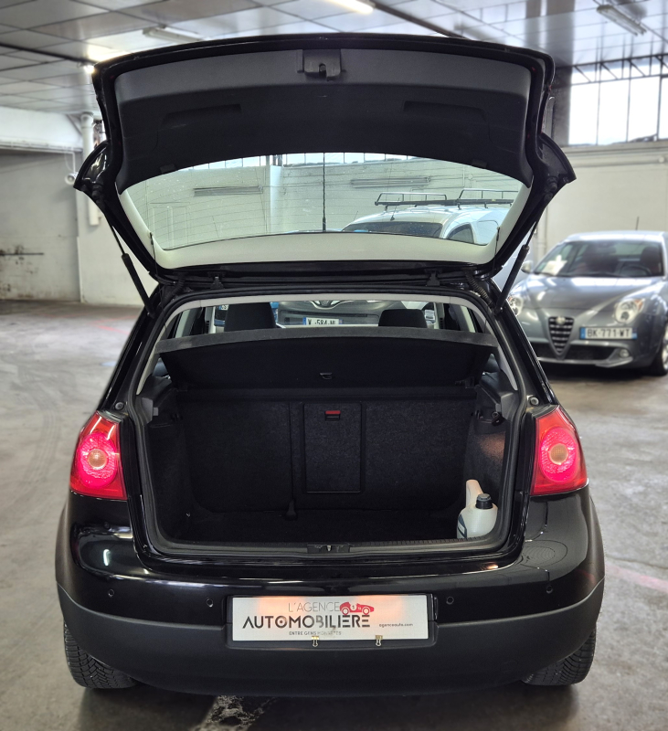 Volkswagen Golf — 18