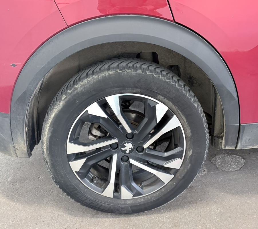 Peugeot 2008 — 14