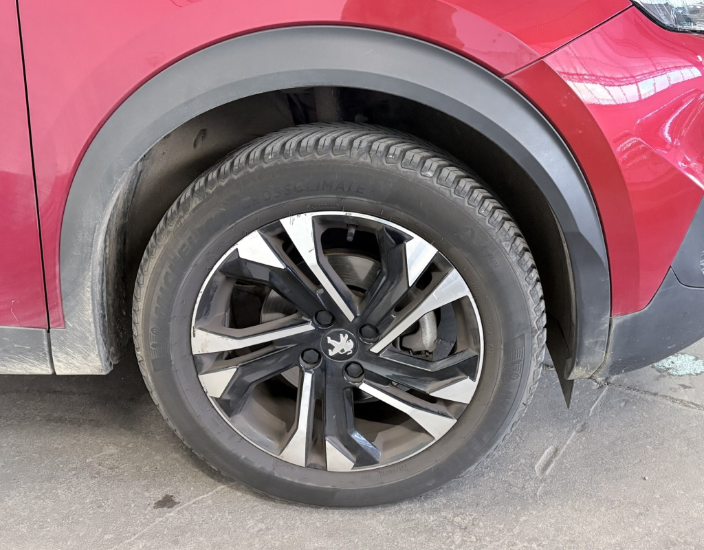 Peugeot 2008 — 23