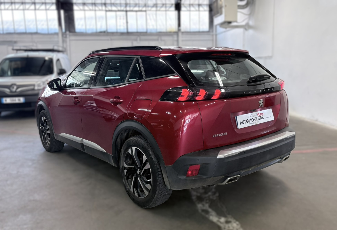 Peugeot 2008 — 6