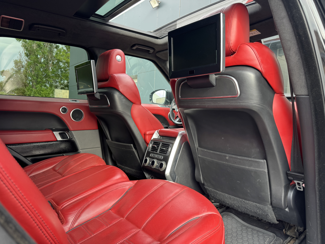 Land Rover Range Rover — 23