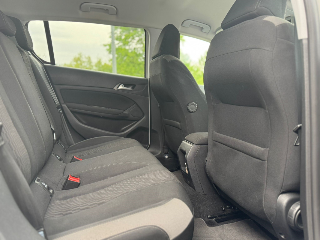 Peugeot 308 — 18