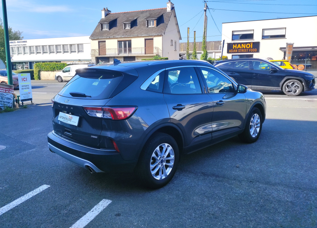 Ford Kuga — 6