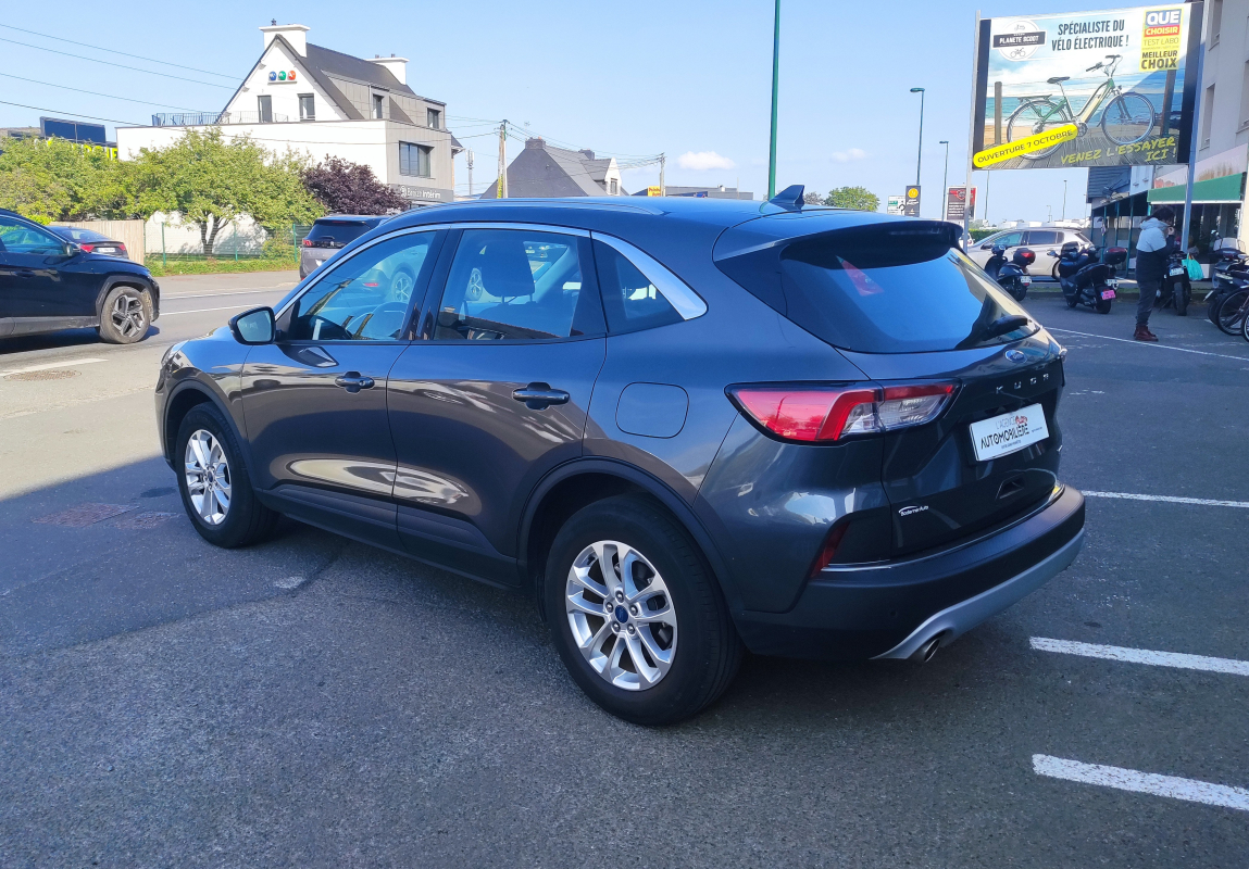 Ford Kuga — 8