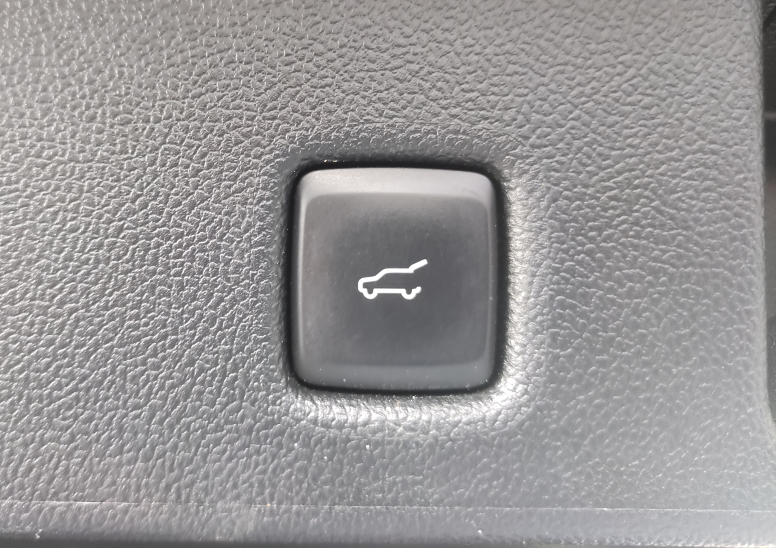 Ford Kuga — 20