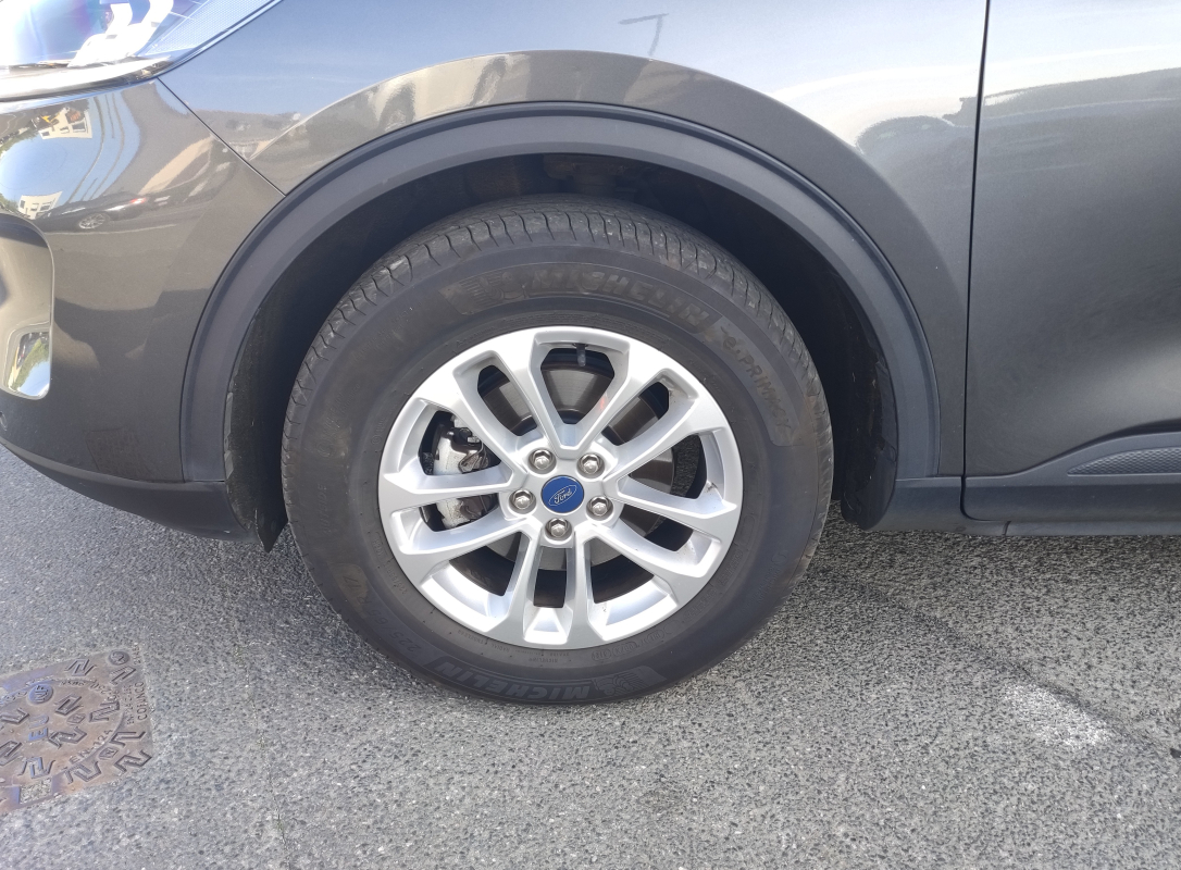 Ford Kuga — 30