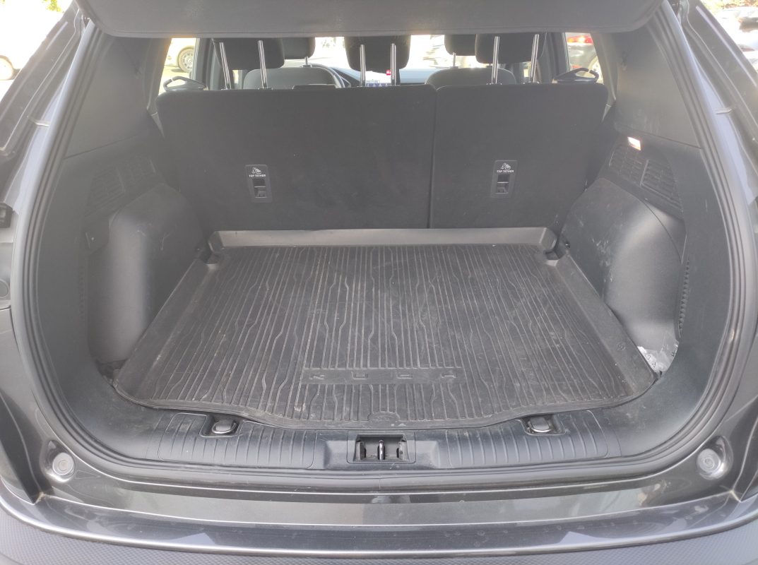Ford Kuga — 19