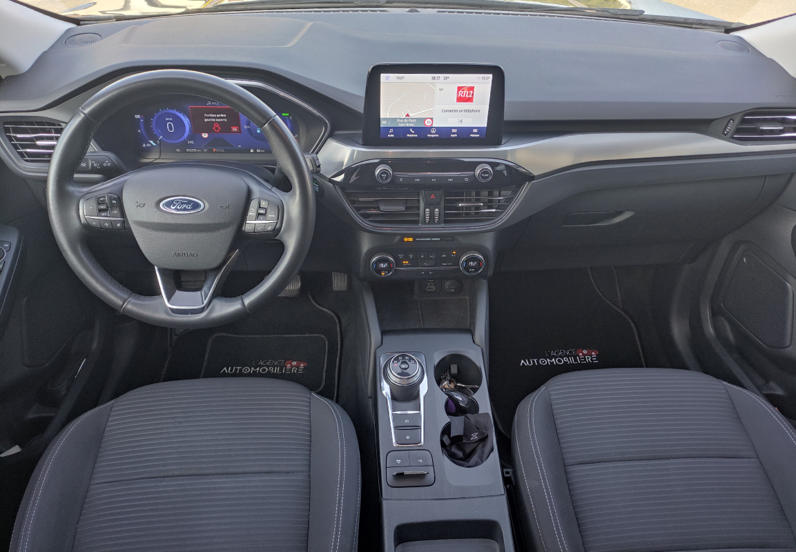Ford Kuga — 11