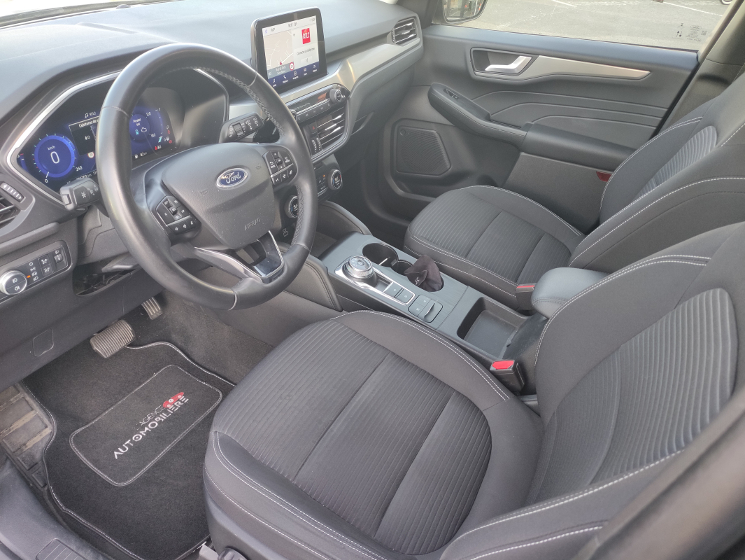 Ford Kuga — 16