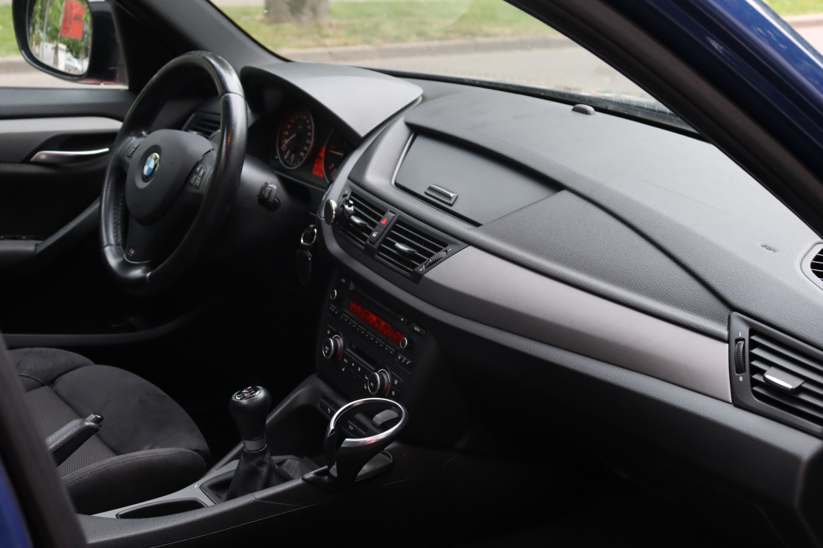 Bmw X1 — 12