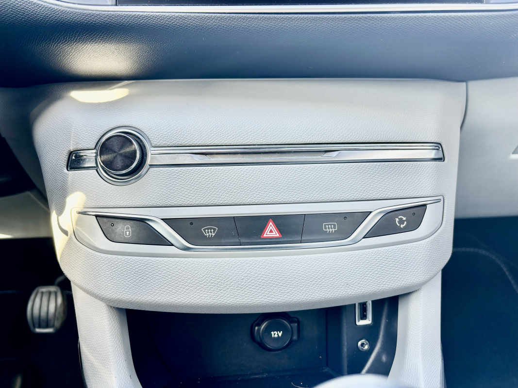 Peugeot 308 — 22