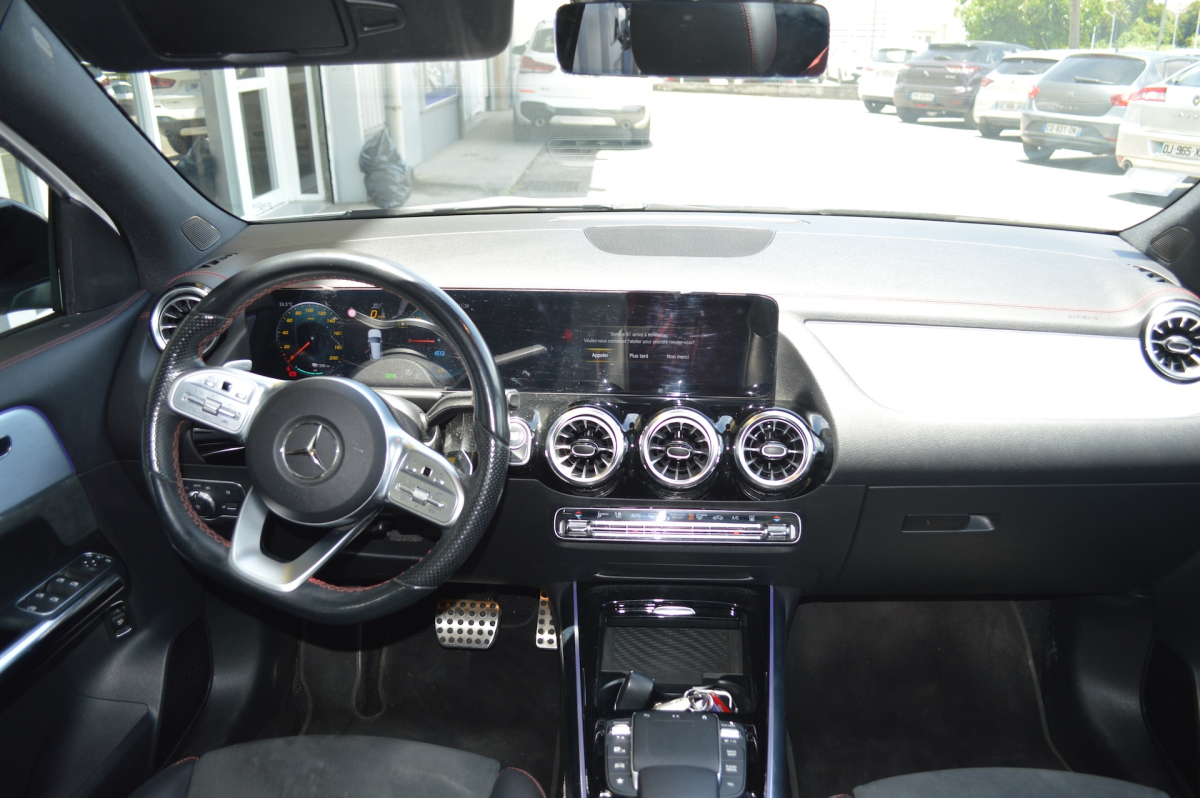Mercedes EQA 250 — 18