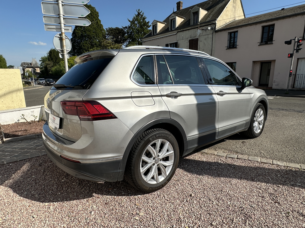 Volkswagen Tiguan — 5
