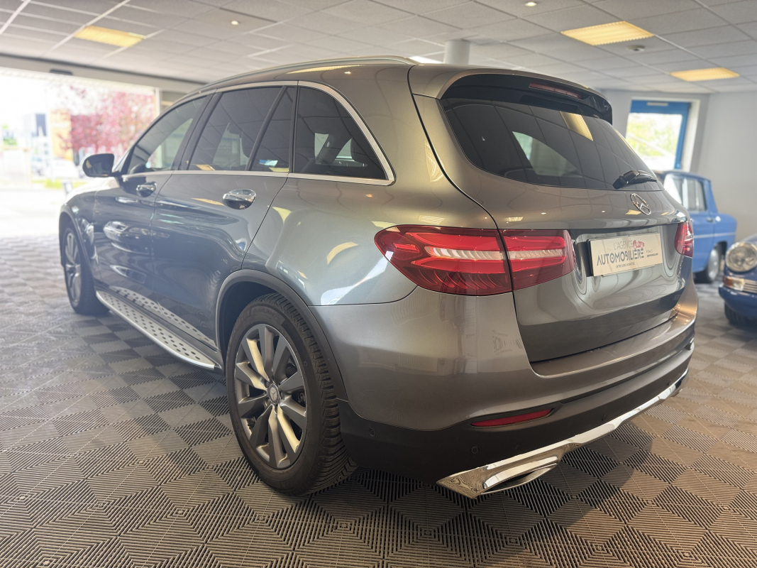 Mercedes GLC — 3