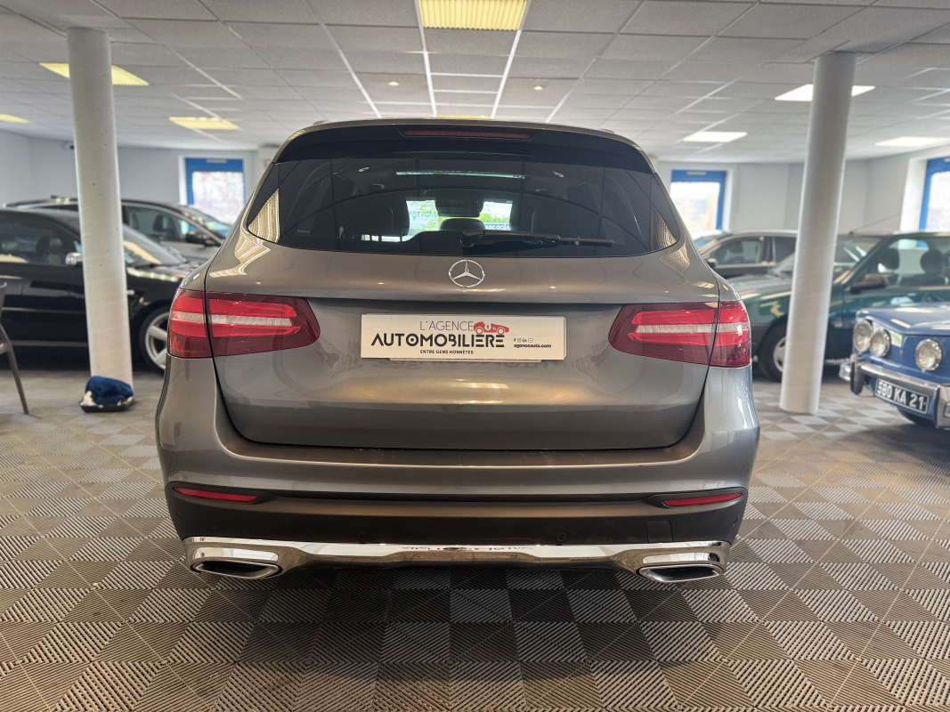 Mercedes GLC — 18