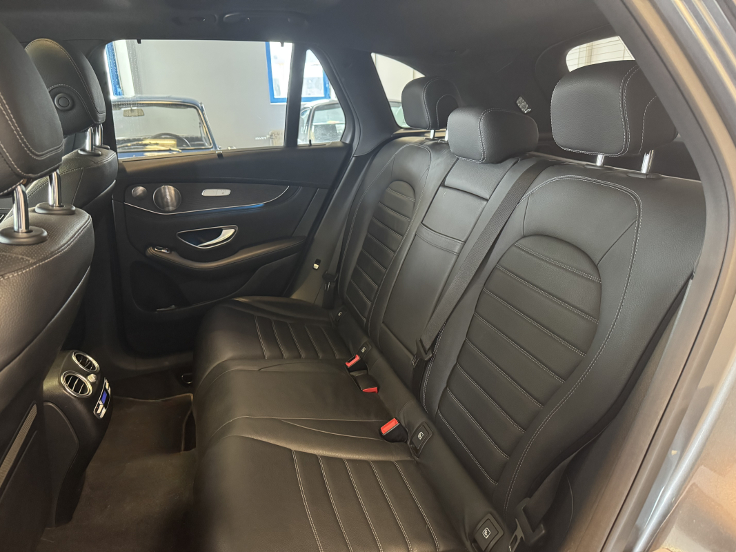 Mercedes GLC — 7