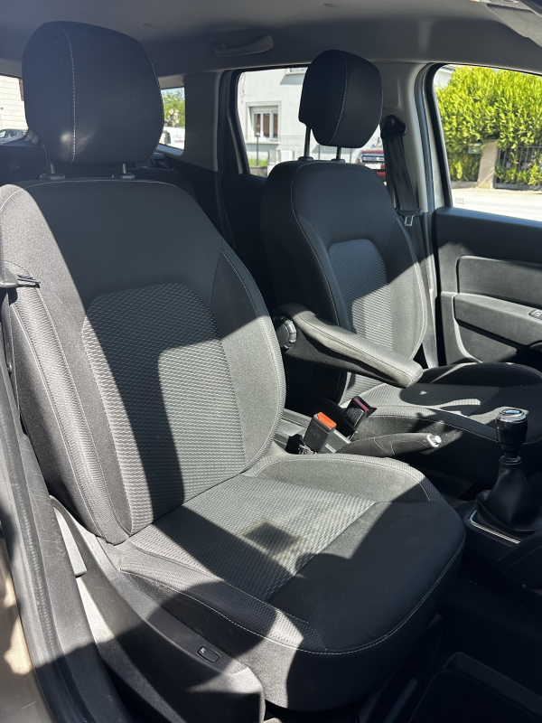 Dacia Duster — 17
