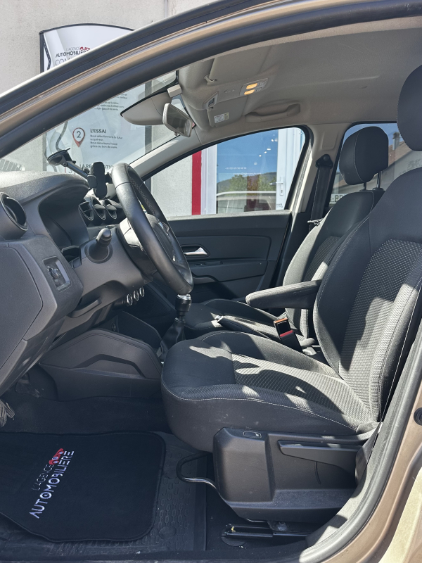Dacia Duster — 12