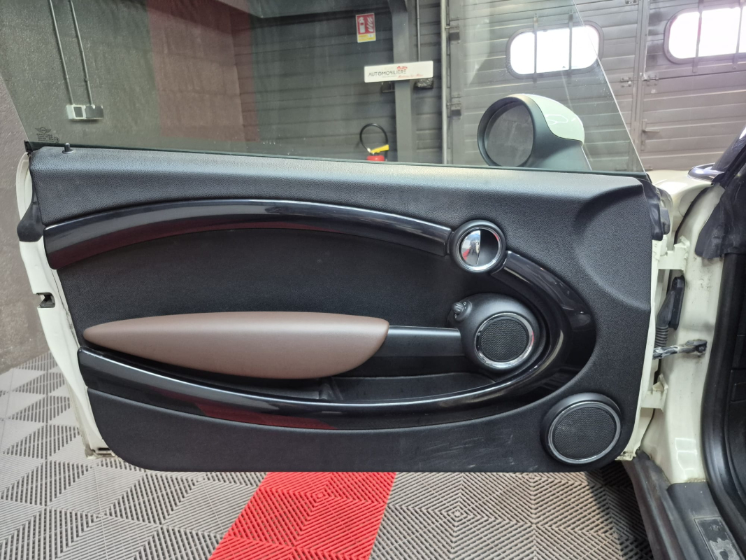 Mini Mini — 12