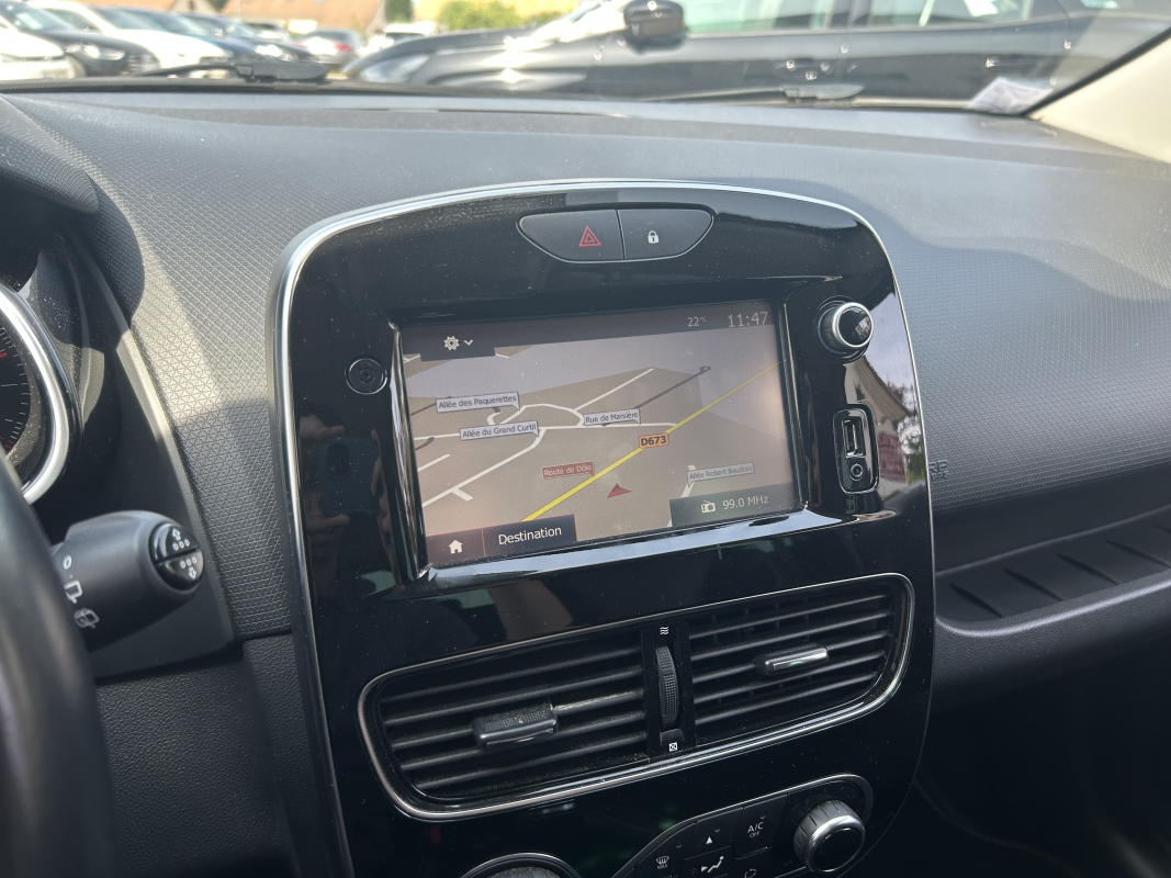 Renault Clio — 21