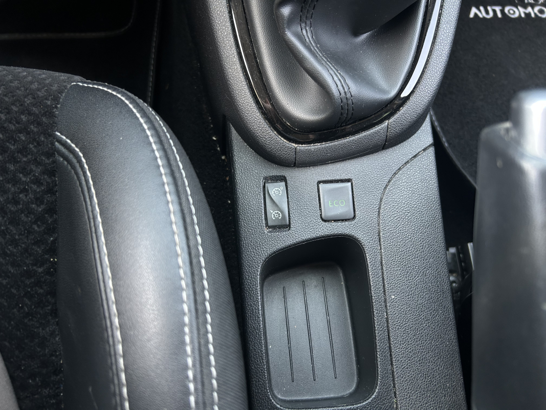 Renault Clio — 25