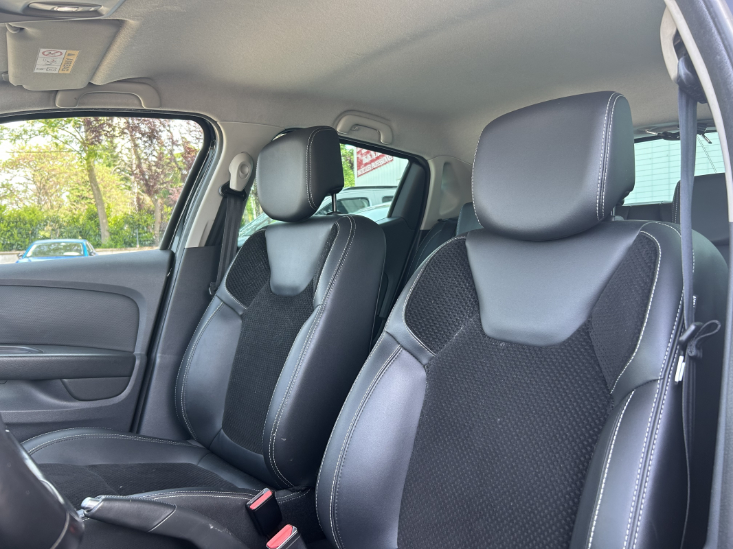 Renault Clio — 14