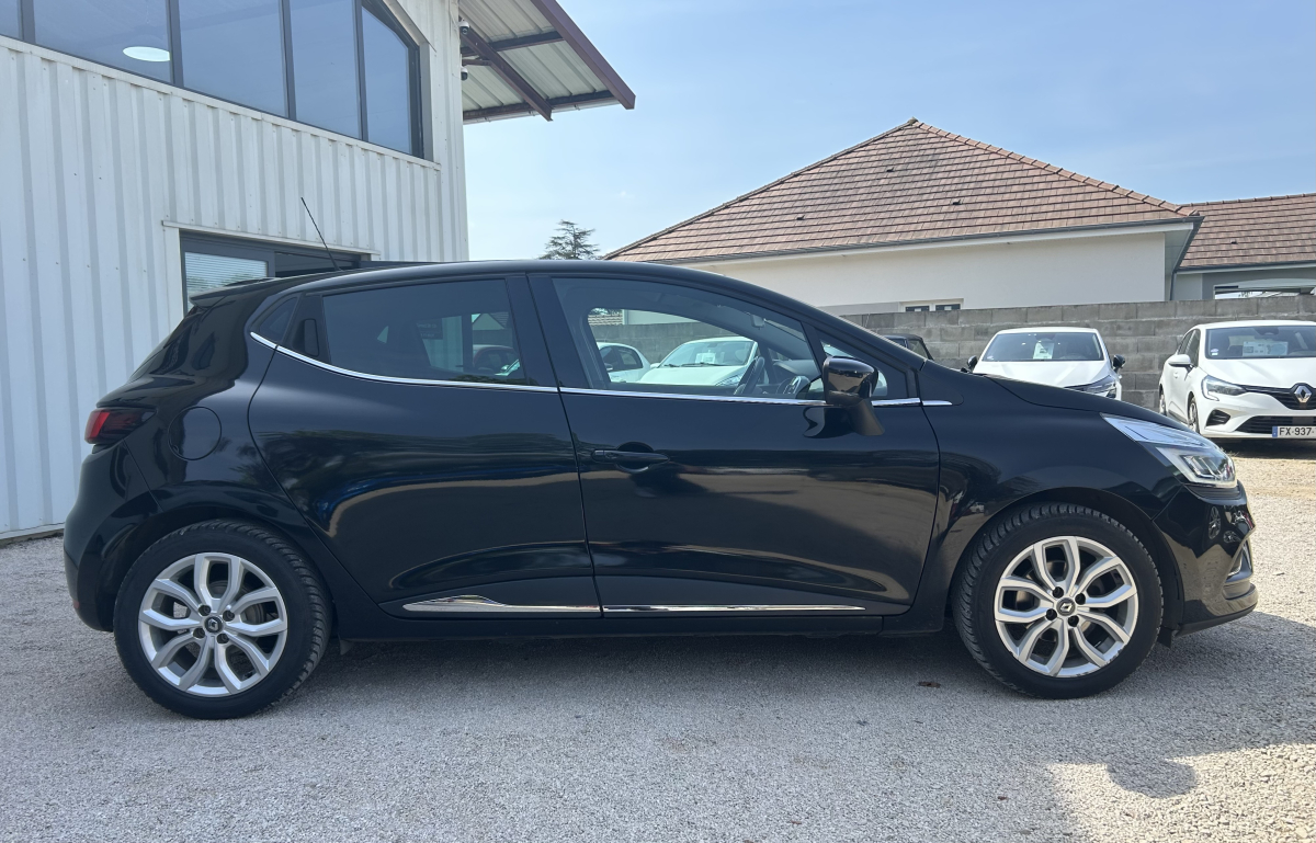 Renault Clio — 9