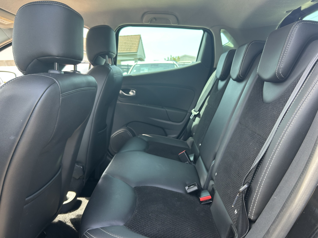 Renault Clio — 30