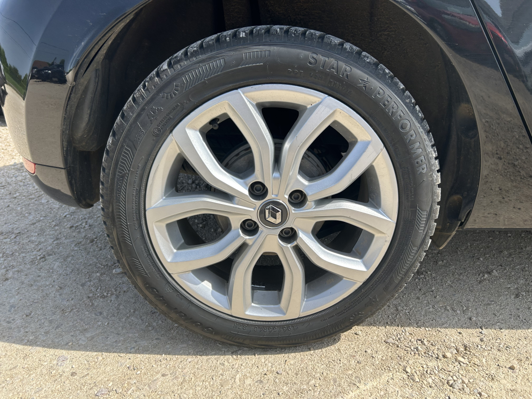 Renault Clio — 28