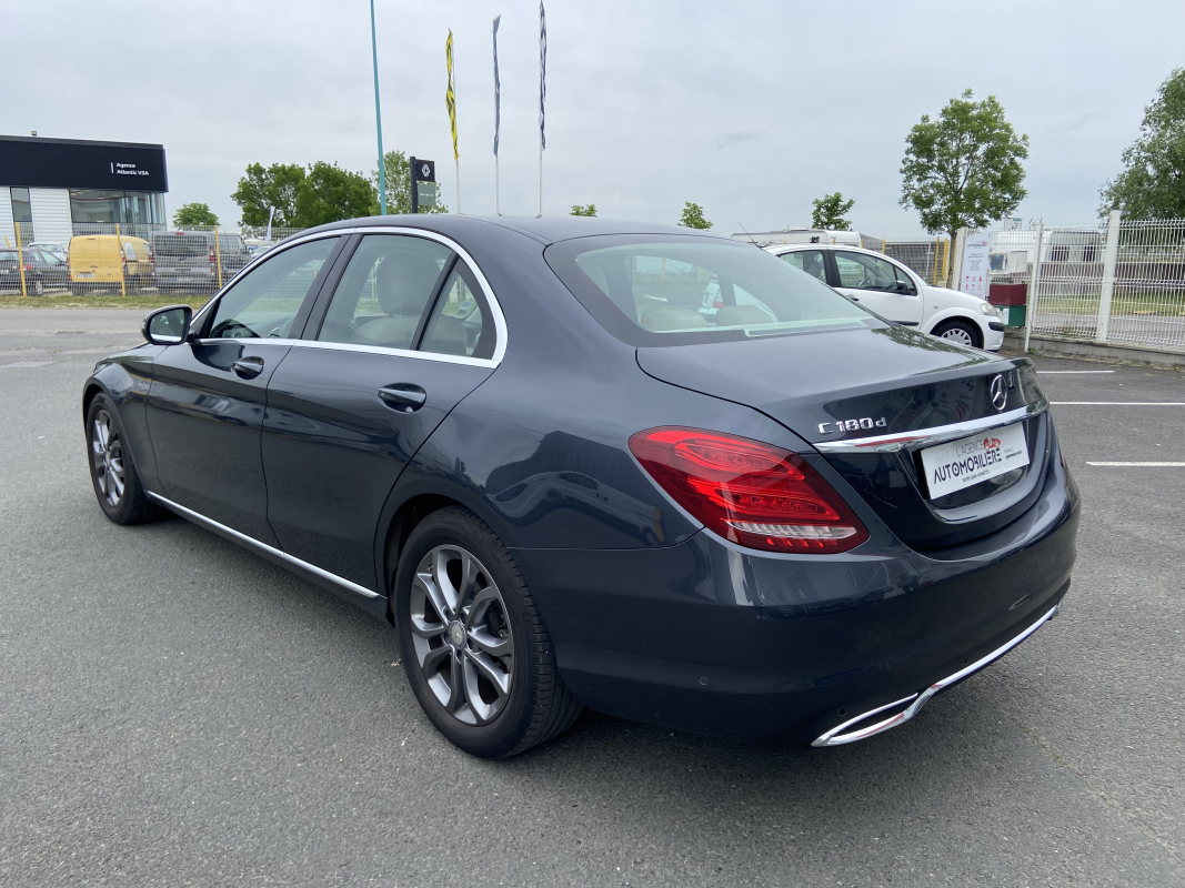 Mercedes Classe C — 8