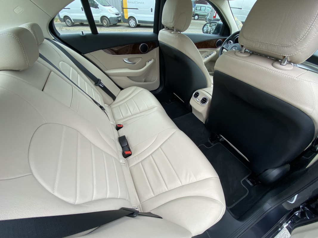 Mercedes Classe C — 14