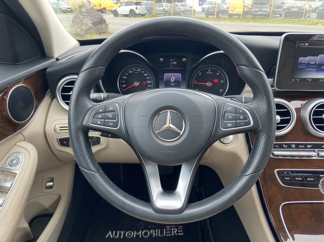 Mercedes Classe C — 18