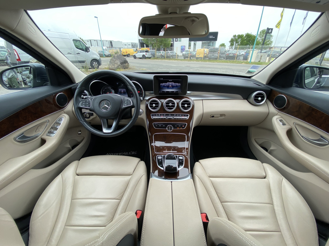 Mercedes Classe C — 17