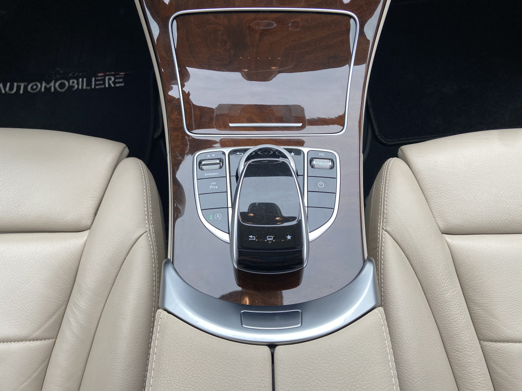 Mercedes Classe C — 23