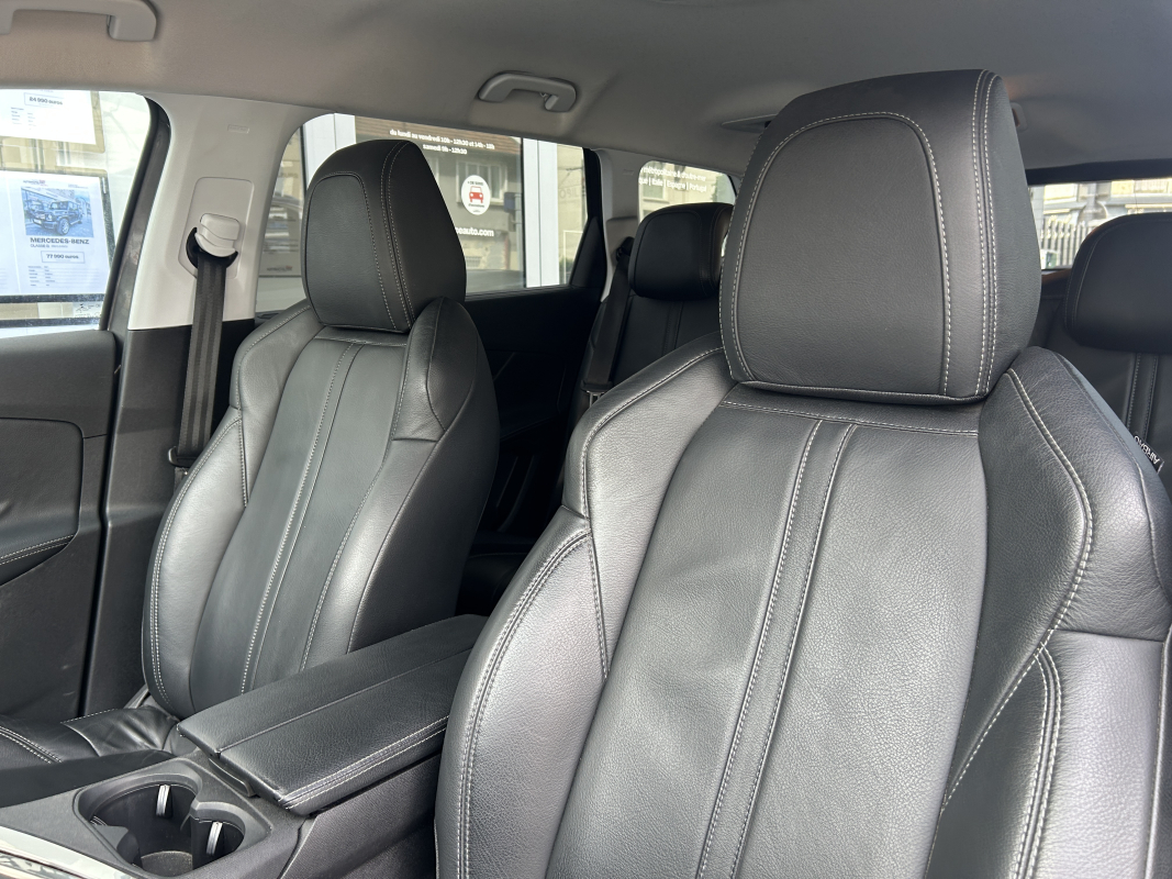 Peugeot 5008 — 14