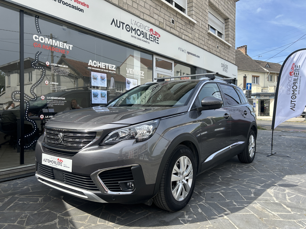 Peugeot 5008