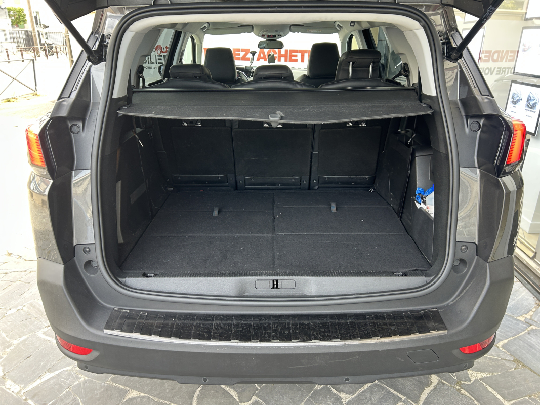 Peugeot 5008 — 21
