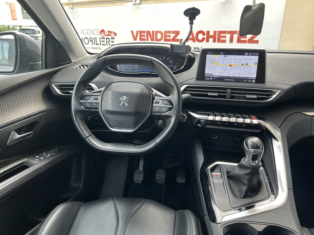 Peugeot 5008 — 11