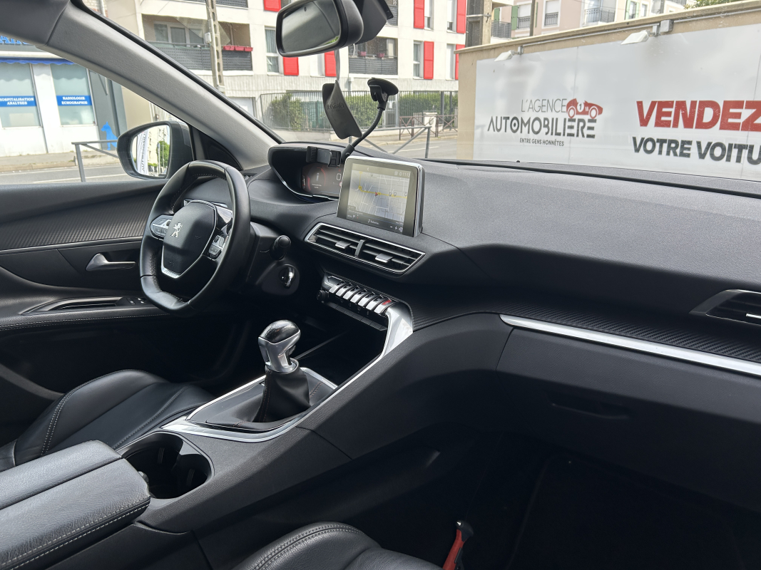 Peugeot 5008 — 15