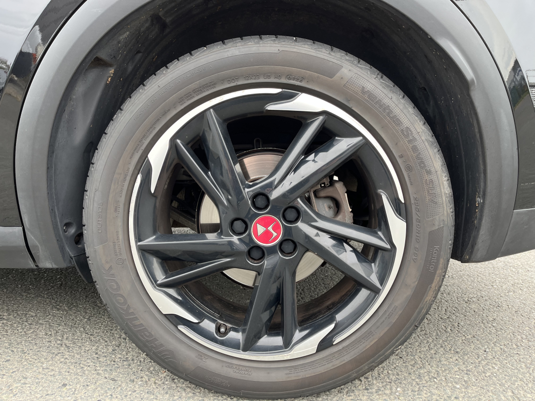DS DS7 CROSSBACK — 9