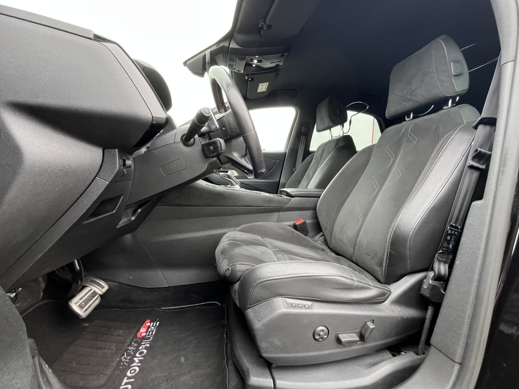 DS DS7 CROSSBACK — 13